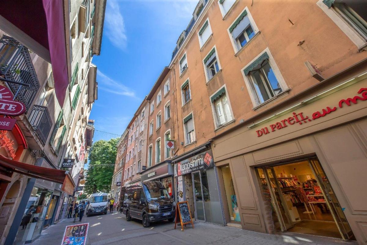 Apartamento Le Rendezvous Cocooning Des Grenoblois Grenoble Exterior foto